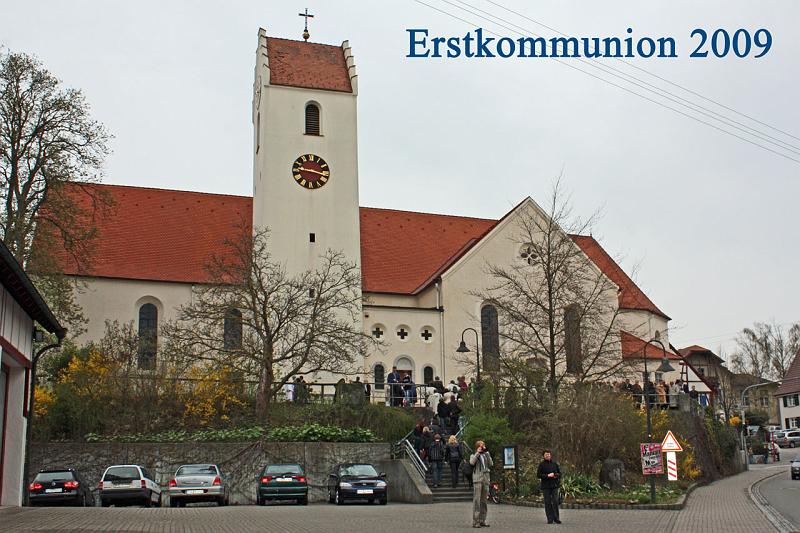 090418erstkommunion_einzug01.jpg